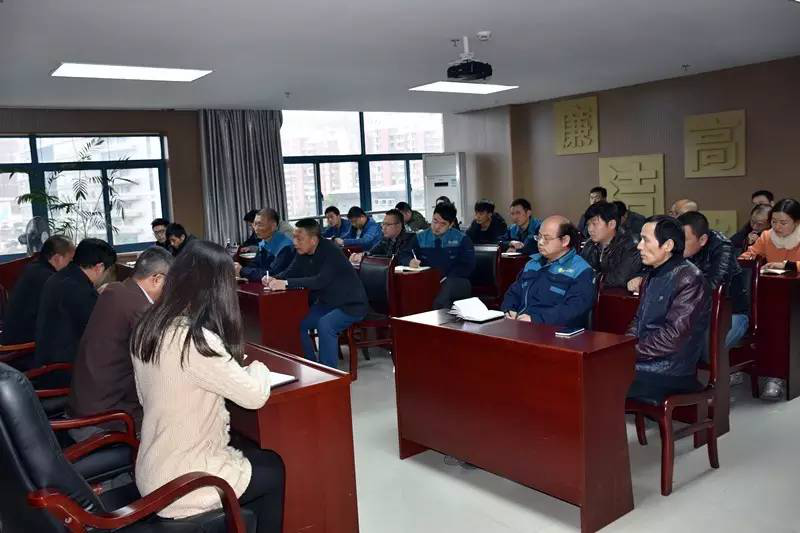 马博网页版_马博（中国）组织学习省纪委“一通报一评论”的通知》等文件精神