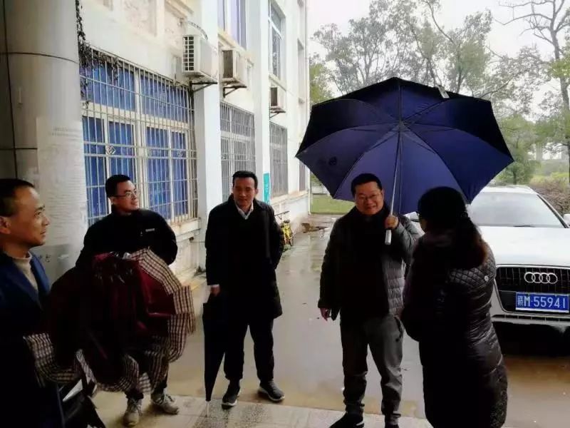 金开马博网页版_马博（中国）董事长胡顺明前往洪城警苑检查指导文明城市创建