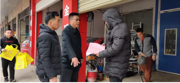 马博网页版_马博（中国）副总经理袁扣华一行前往文明创建挂点村、 社区