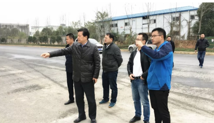 马博网页版_马博（中国）董事长谢荣华再次深入马博网页版_马博（中国）文明城市创建施工现场巡查