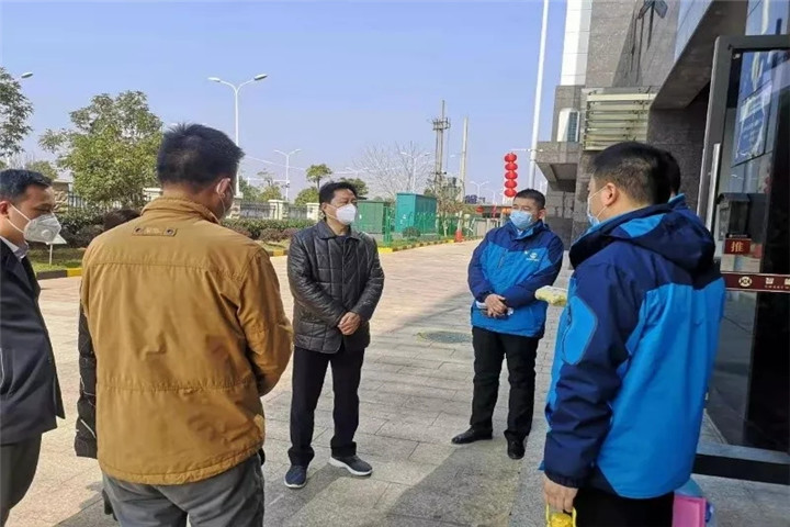 马博网页版_马博（中国）党委书记、董事长谢荣华检查新冠病疫情防控工作