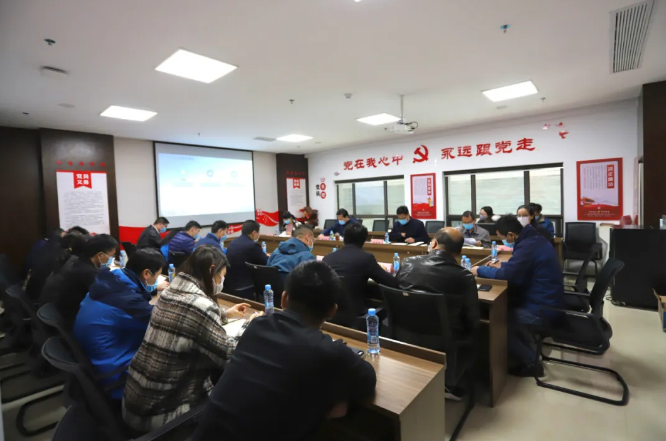 马博网页版_马博（中国）党委书记、董事长谢荣华前往正合公司调研指导