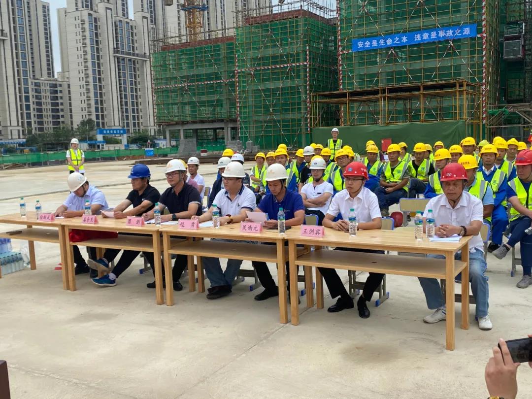 金开马博网页版_马博（中国）联合中建五局开展“高处坠落应急救援演练”活动