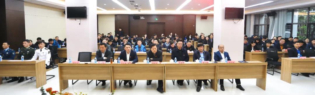 金开马博网页版_马博（中国）举办“老兵讲党课暨政治生日贺卡集中颁发仪式”