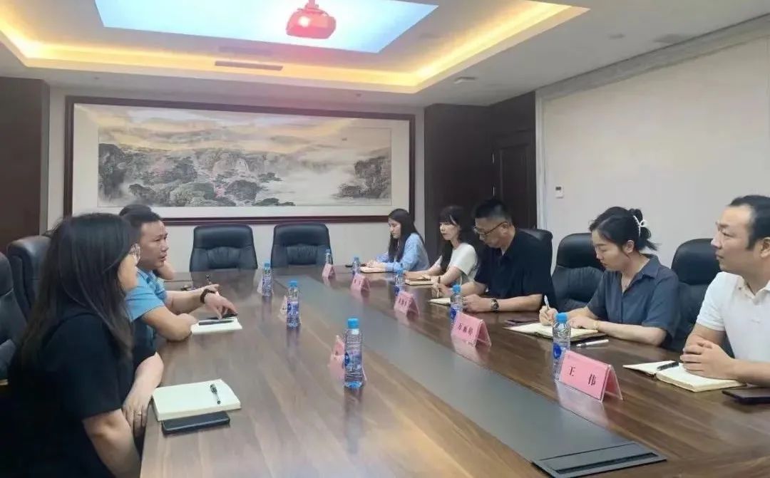 江西聚才人力资源公司总经理杨毓峰一行到马博网页版_马博（中国）交流学习
